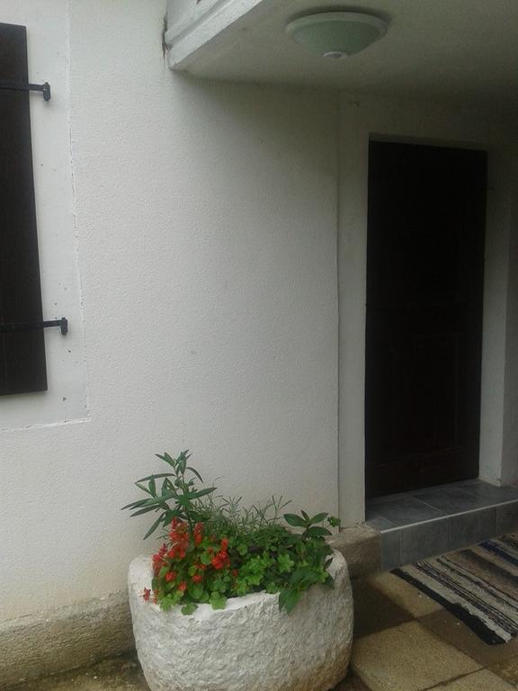 Apartment Kalikut Бели Стая снимка