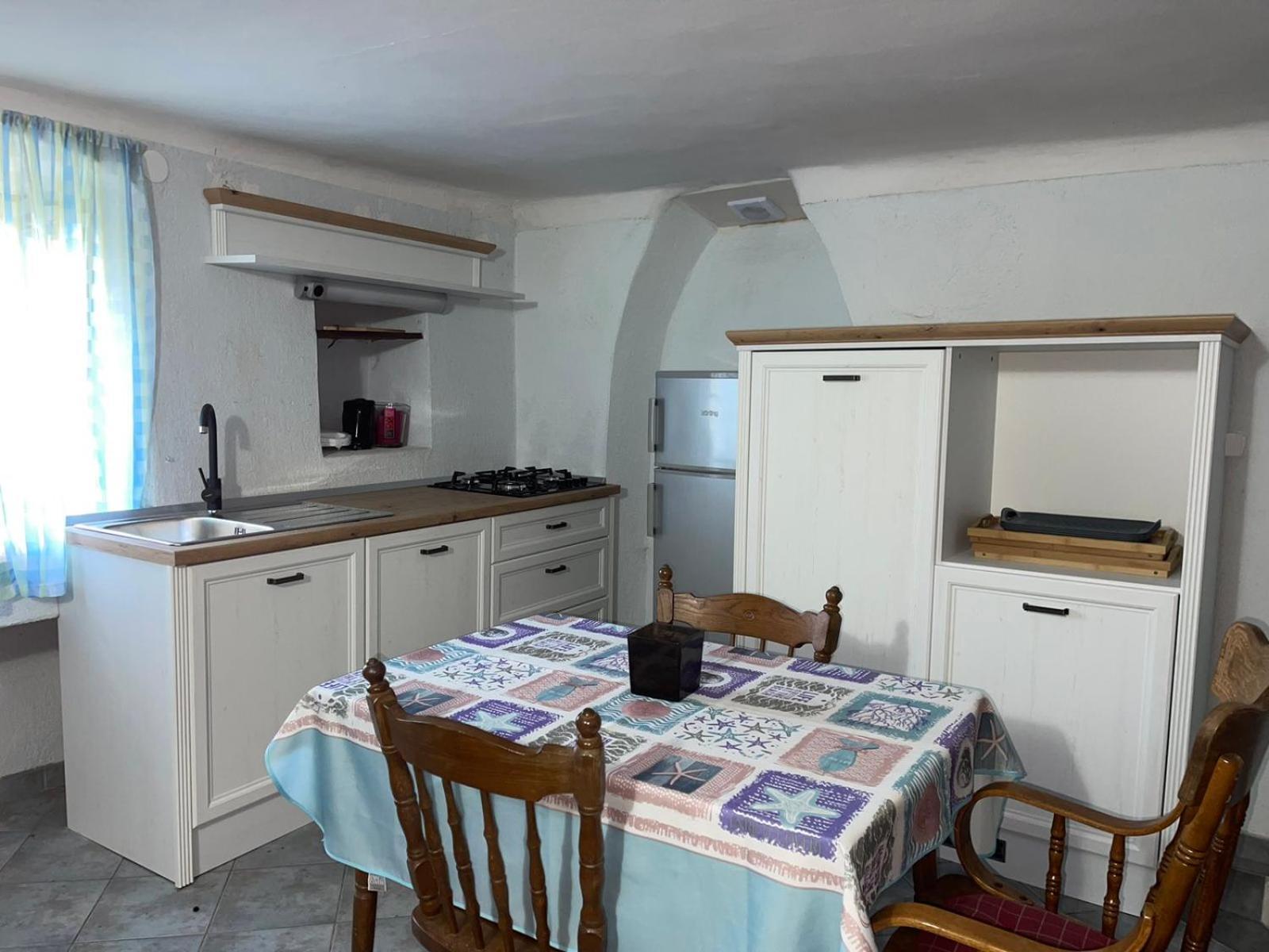 Apartment Kalikut Бели Екстериор снимка