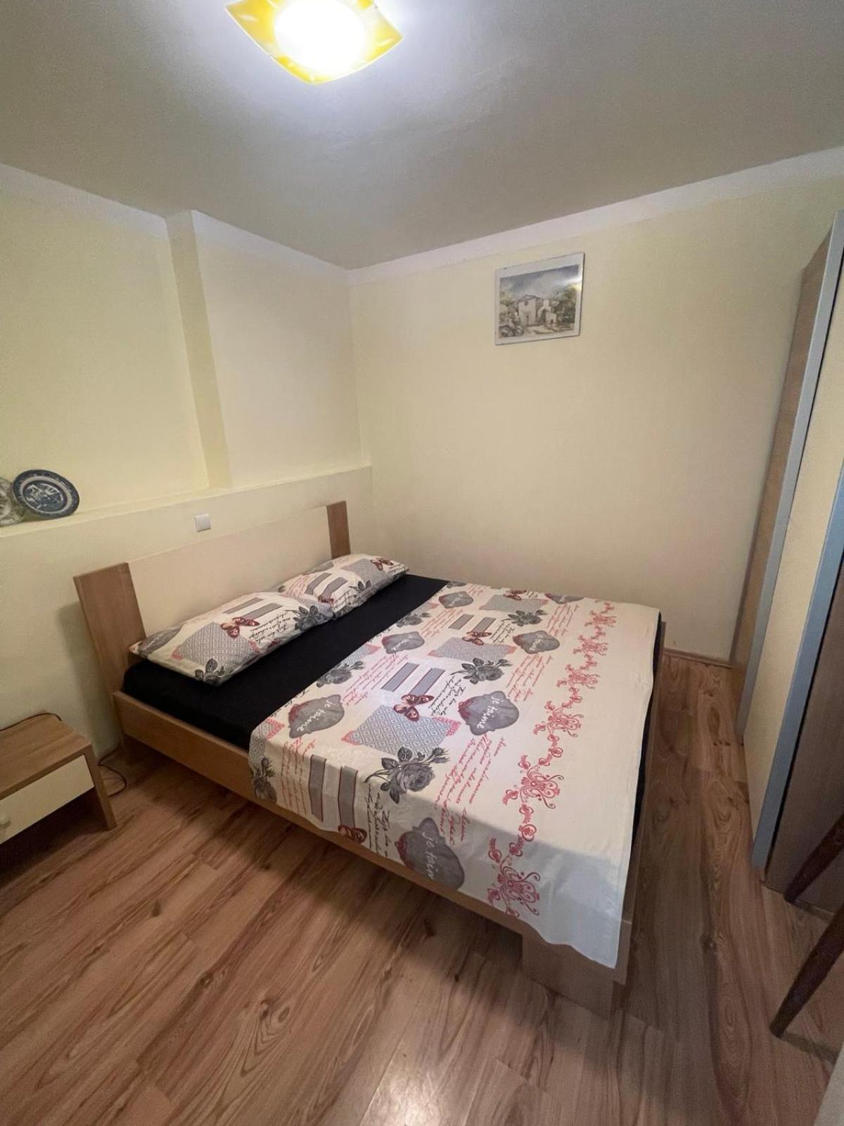 Apartment Kalikut Бели Стая снимка