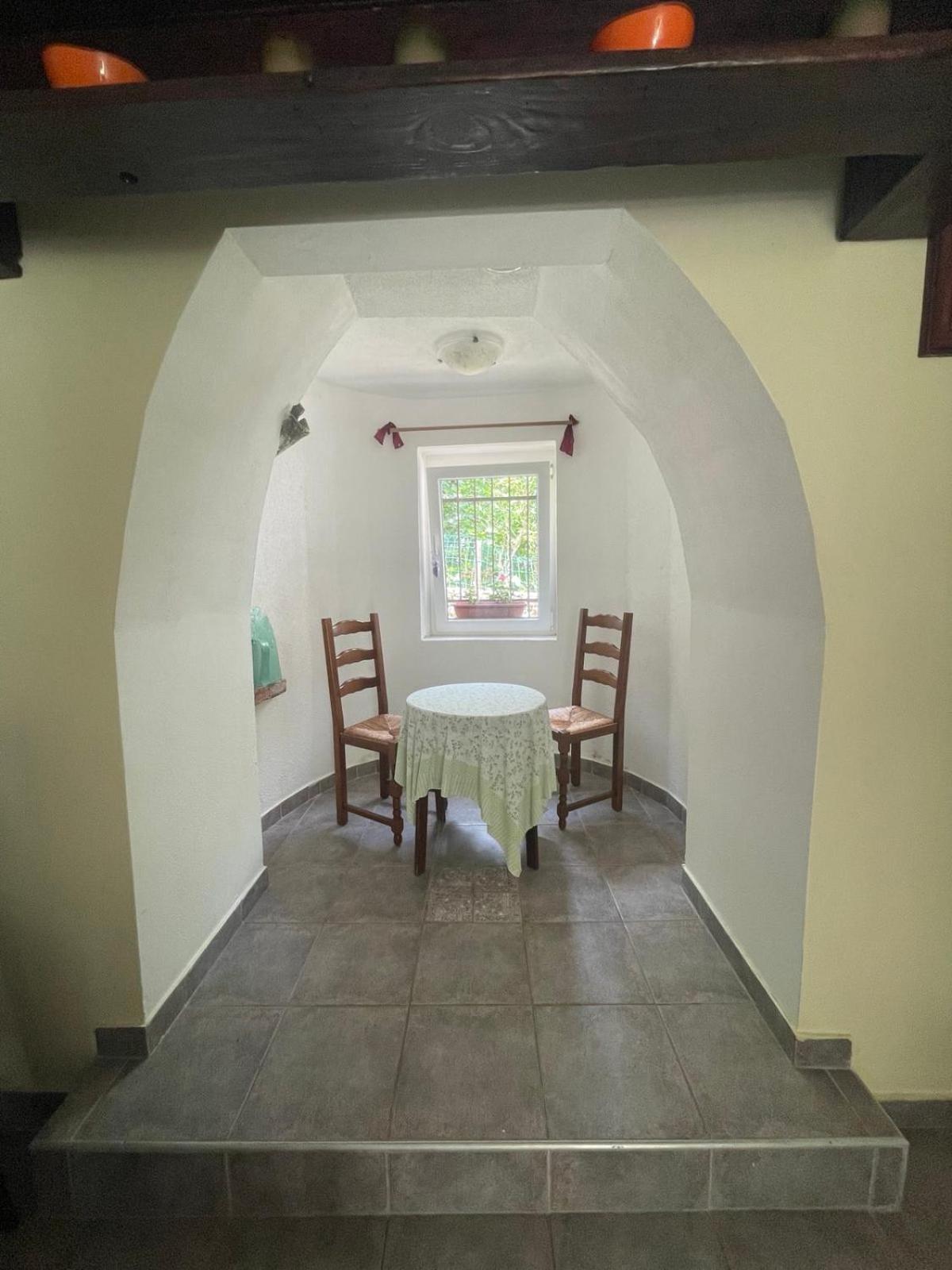 Apartment Kalikut Бели Стая снимка